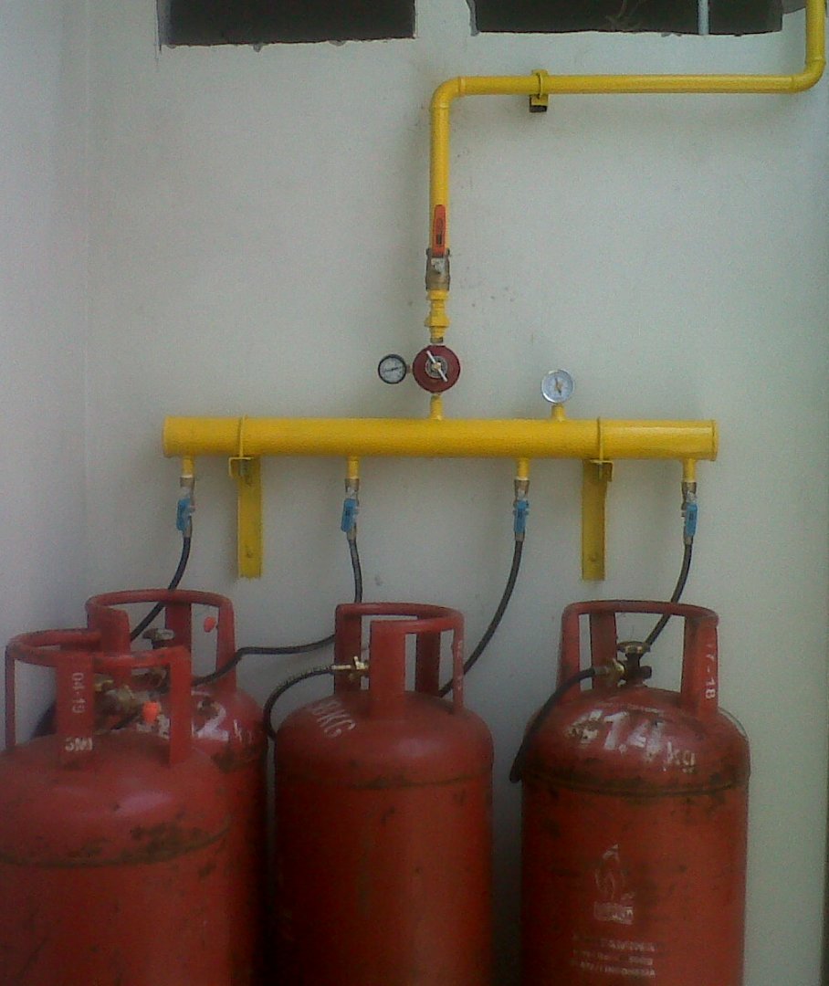 LPG Mainfold System ( Gas Banking )